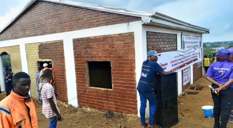 Des logements décents et abordables pour Motomen à Douala